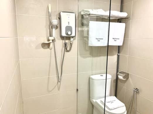 Kluang Riverview Hotel エクステリア 写真